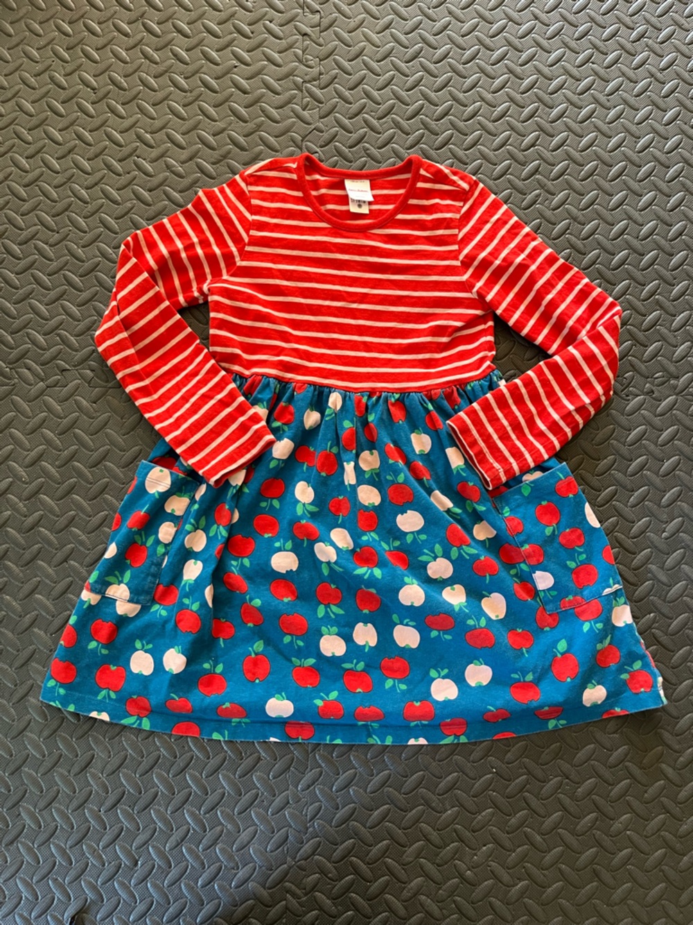 Hanna Andersson 100% Cotton Mixed Print Apples School Size 130cm//US 8